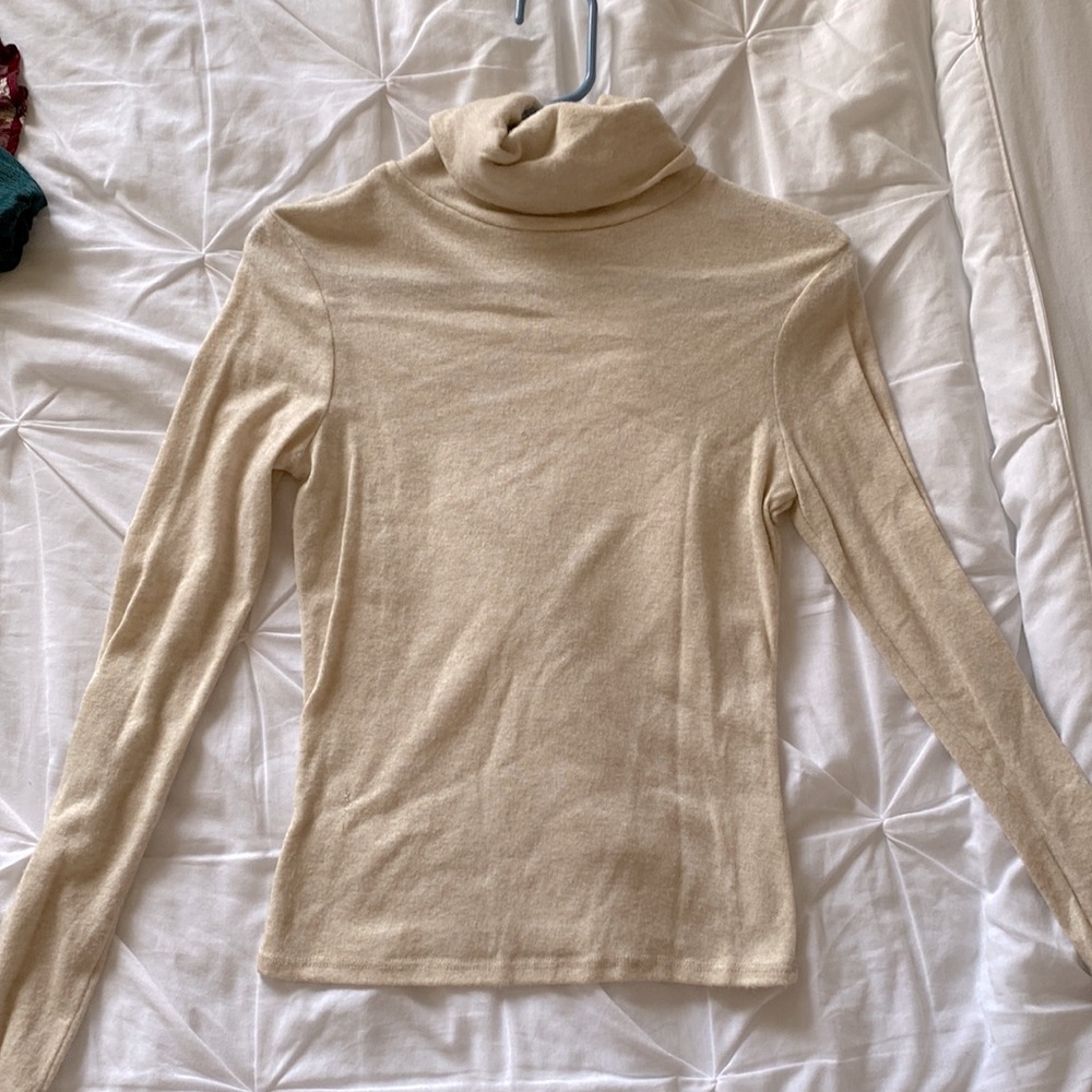 Cream long sleeve turtle neck